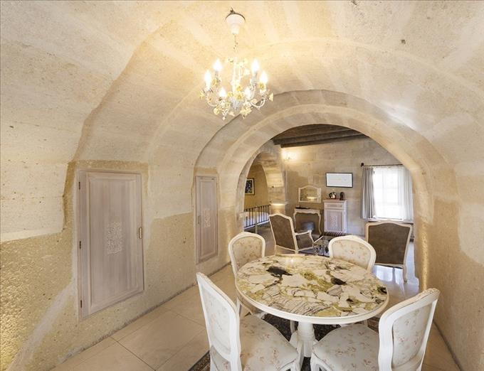 Yakamoz Royal Balayı Paketi Untitled Catalog4335 copy